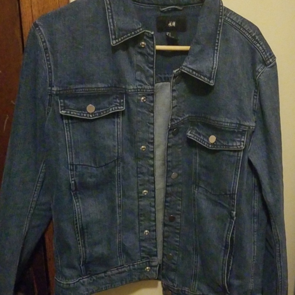 Slim fit H&M denim jacket